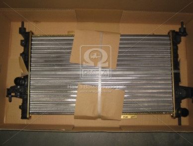 Радиатор охлаждения OPEL COMBO/CORSA (00-) 1.3-1.7 DTi (Nissens) - фото 