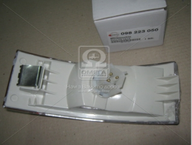Ліхтар покажчик повороту VOLVO FH -FL cо штекер білий ( вир-во Ermax ) - фото 