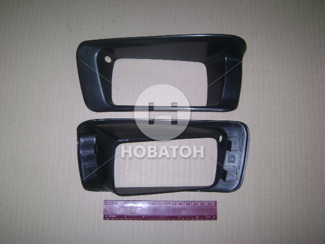 Рамка фары противотуманной (облицовка бампере передняя) ВАЗ 2113 правая (Россия) - фото 
