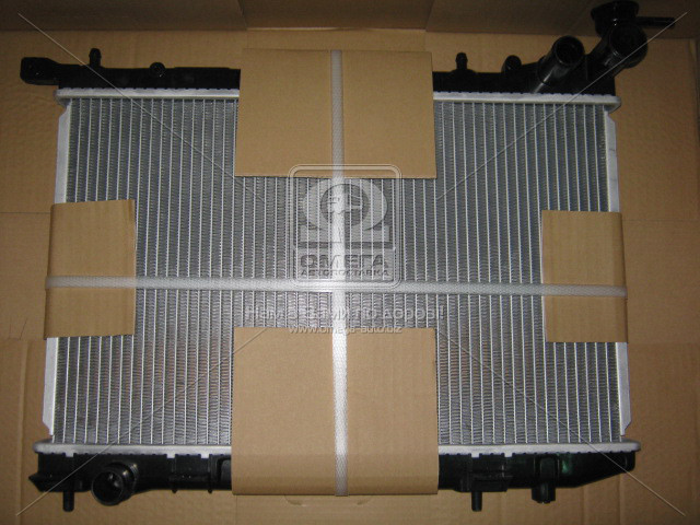 Радиатор охлаждения NISSAN SUNNY (N14) (90-) 1.4 i 16V (пр-во Nissens) - фото 