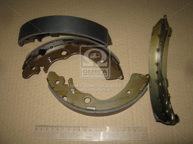 Колодки тормозные задние HONDA CRV 220X36 (LPR) 05690 - фото 