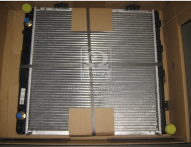 Радиатор охлаждения MERCEDES E-CLASS W 124 (84-) 200E (Nissens) - фото 