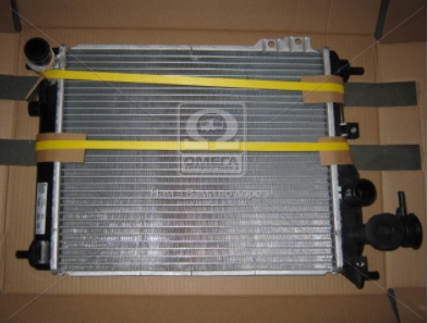 Радиатор охлождения HYUNDAI GETZ (TB) (02-) 1.1-1.6i MT (Nissens) - фото 