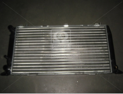 Радиатор охлаждения двигателя AUDI80/90/COUPE MT 86-94 (Van Wezel) - фото 