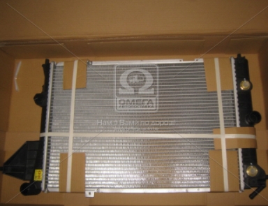 Радиатор охлаждения двигателя VECTRA A 16/18/20 AT 88- (Ava) - фото 