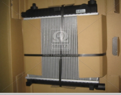 Радиатор охлаждения двигателя W124/W201 MT 18/20/23 -AC (Ava) - фото 