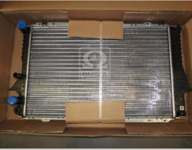 Радиатор охлаждения двигателя AU 100/A6 MT +/-AC 90-97 (Ava) - фото 