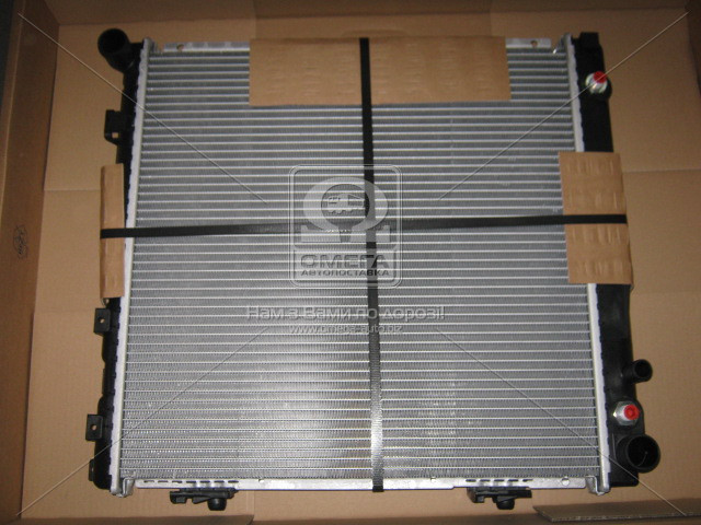 Радиатор охлаждения MERCEDES E-CLASS W 124 (84-) E 220 (Nissens) - фото 