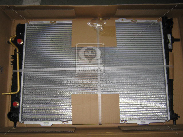 Радиатор охлаждения HYUNDAI TUCSON (JM) (04-) 2.0 CRDi (Nissens) - фото 