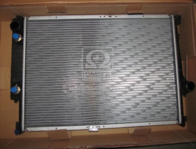 Радиатор охлаждения двигателя 530/535/730/7355 AT 85-94 (Van Wezel) VAN WEZEL 06002092 - фото 