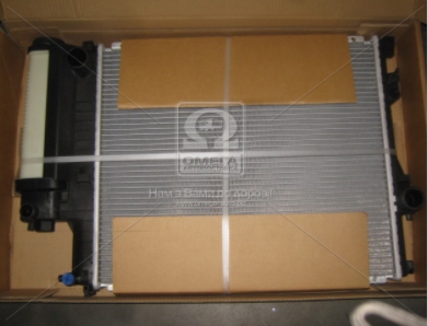 Радиатор охлаждения двигателя BMW 5-SERIE E39 +AC 95-98 (Ava) - фото 