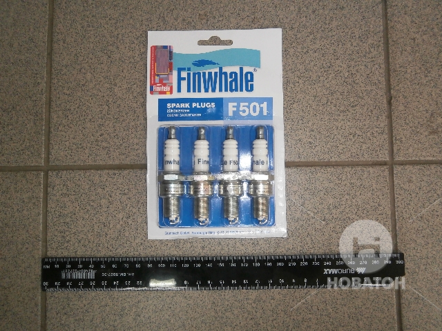 Свічка запалювання ВАЗ 2101-2107 (компл.4 шт) (вир-во FINWHALE) Finwhale F501 - фото 
