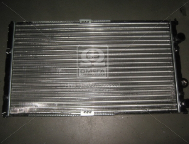 Радиатор охлаждения двигателя POLO/CADDY/INCA MT 95-05 (Van Wezel) - фото 