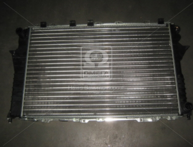 Радіатор охолодження двигуна AI 100/A6 2.6/28 MT 92-97 (Van Wezel) - фото 