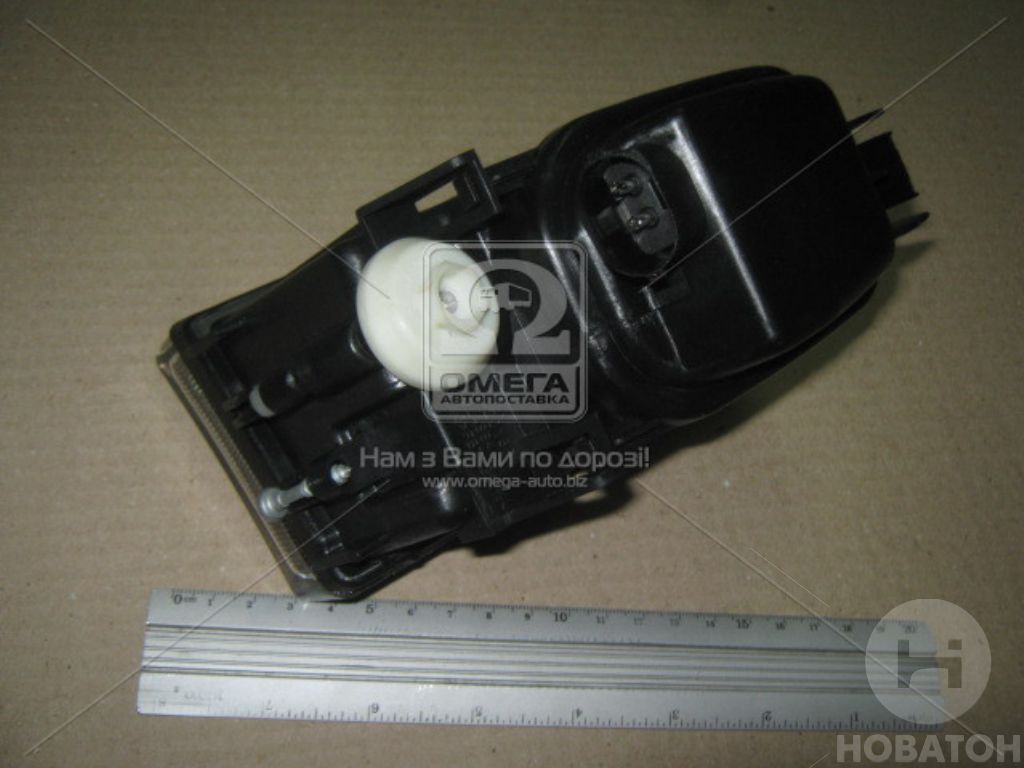 Фара протитуманна права BMW 7 E38 94-02 (ви-во DEPO) - фото 