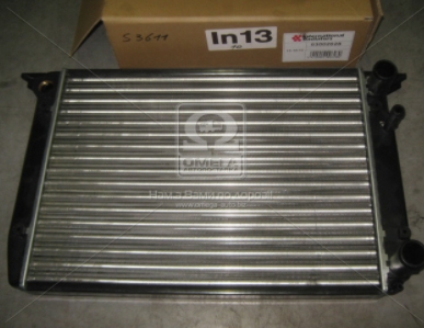 Радиатор охлаждения двигателя AUDI 80 1.6/1.8 MT 86-91 (Van Wezel) - фото 