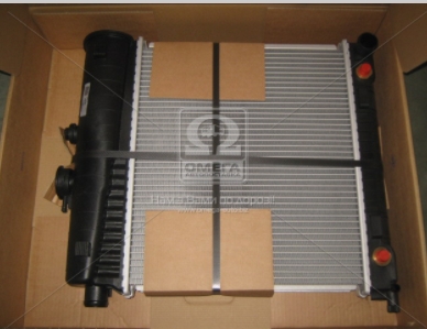 Радиатор охлаждения MERCEDES C-CLASS W202 (93-) (Nissens) - фото 