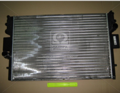 Радиатор охлаждения IVECO DAILY (99-) (Nissens) NISSENS 61981 - фото 