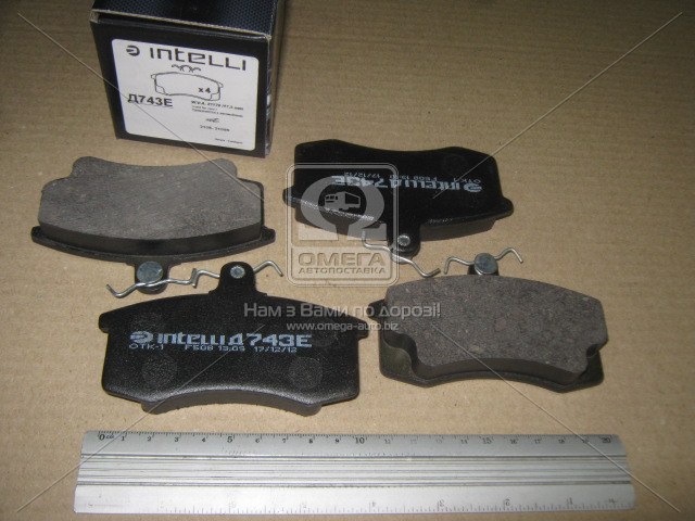 Колодки тормозные передние ВАЗ 2108 (Intelli) D743E - фото 