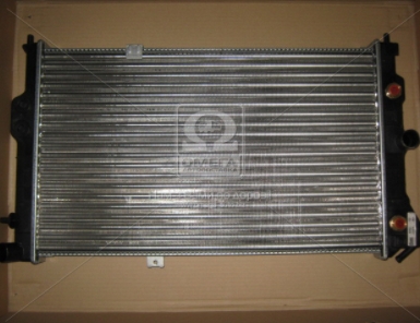 Радиатор охлаждения OPEL VECTRA A (88-) АТ (Nissens) NISSENS 630641 - фото 