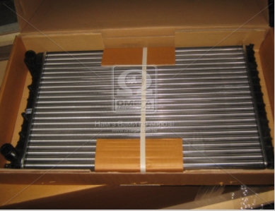 Радиатор охлаждения двигателя DOBLO 1.9D MT +AC 00- (Van Wezel) - фото 