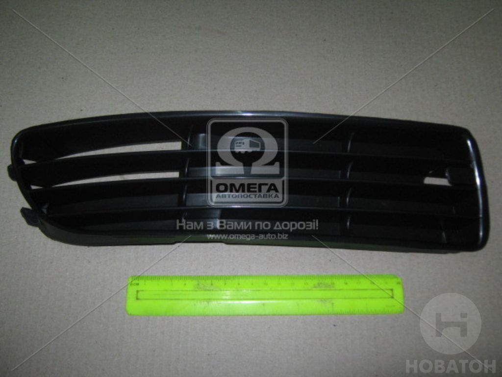 Решетка в бампер правая AUDI A4 95-99 (TEMPEST) - фото 