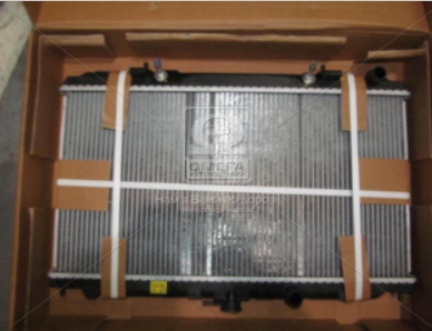 Радиатор охлаждения двигателя ALMERA2/PRIMERA3 18/20 AT (Van Wezel) - фото 