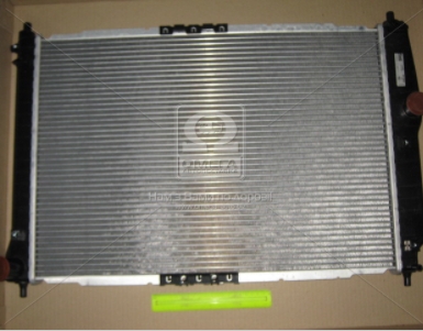 Радіатор охолодження CHEVROLET AVEO (T250, T255) (05-) 1.4 i 16V (вир-во Nissens) - фото 