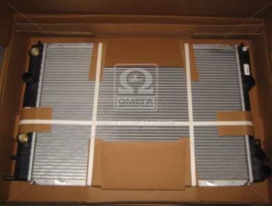 Радиатор охлаждения OMEGA B 20/5/30 AT 94-99 (Van Wezel) - фото 