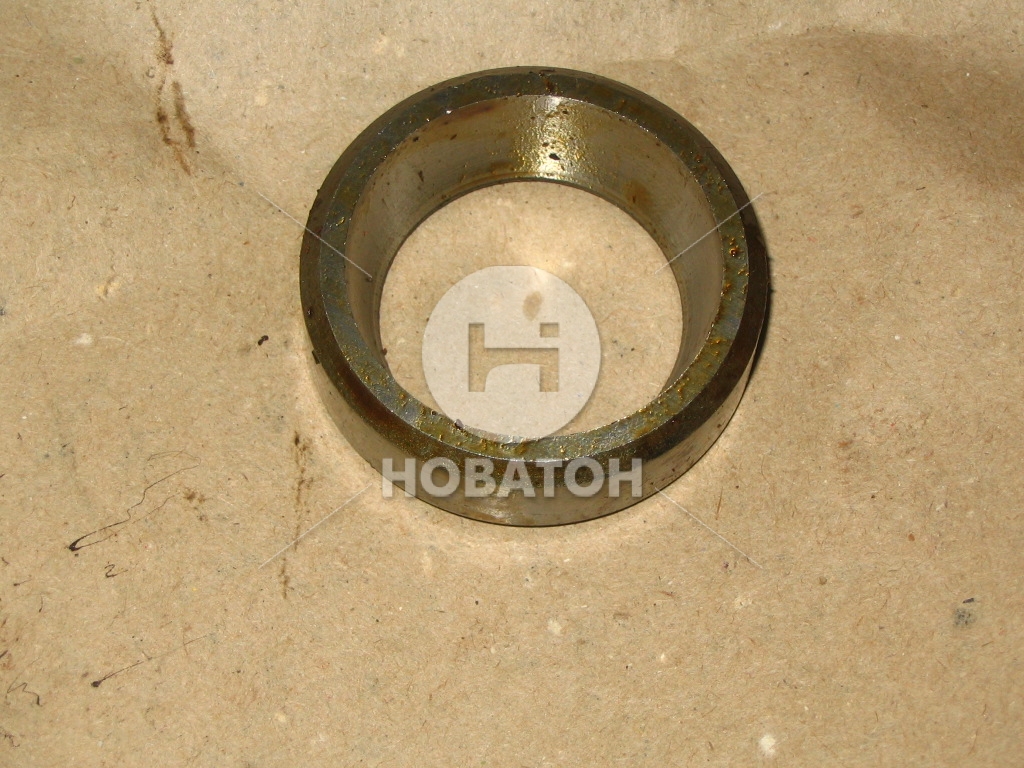 Сухарь пальца шарового МАЗ 5336 нижний (БААЗ) - фото 