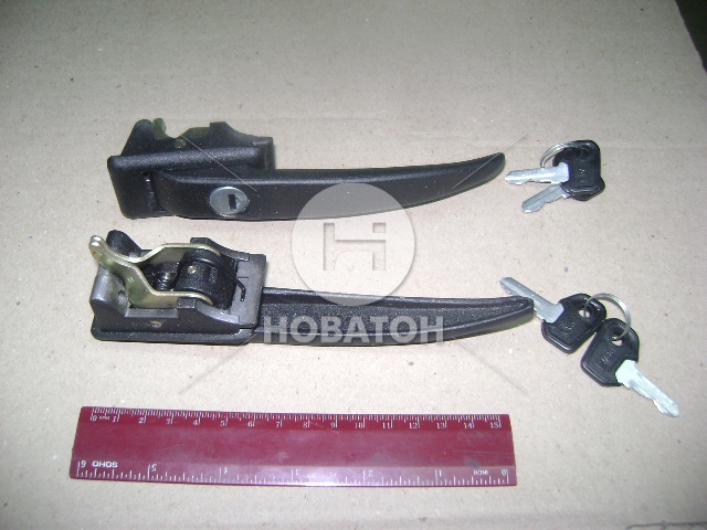 Ручка двери наружняя (черная) УАЗ-452 (комплект- 2 шт.) в сборе с ключом (г.Ульяновск) - фото 