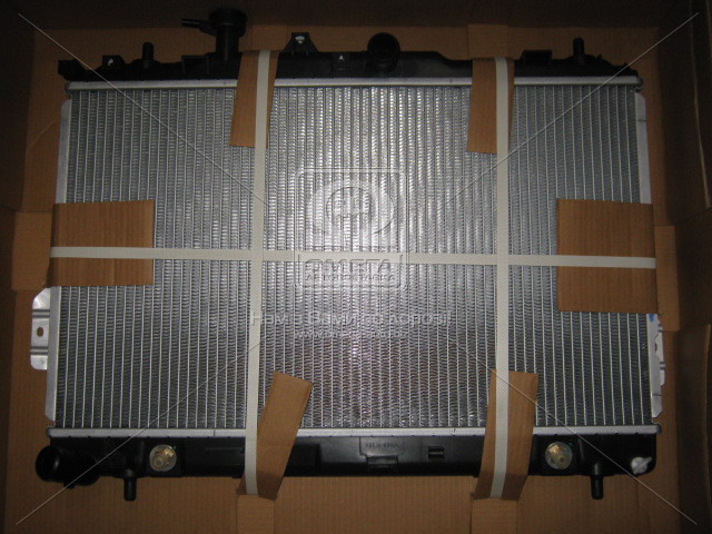 Радиатор охлаждения двигателя HYUNDAI MATRIX (FC) (01-) AT (Van Wezel) - фото 
