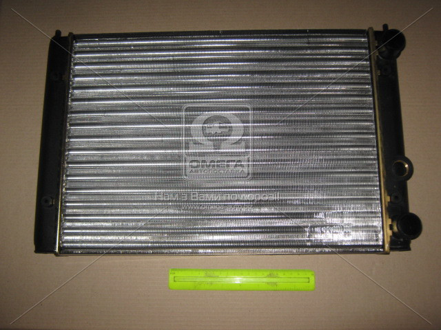Радиатор охлаждения VOLKSWAGEN GOLF III (1H) (91-)  2.0 GTI (пр-во Nissens) - фото 