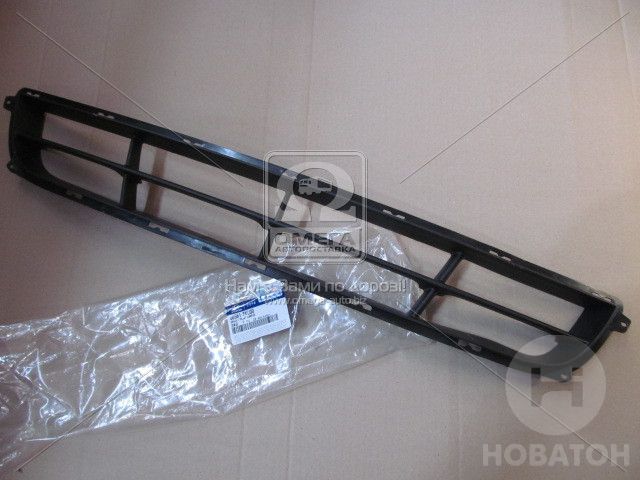 Решетка бампера переднего центральная HYUNDAI (Хендай) Sonata 04 - (Mobis) 865613K000 - фото 