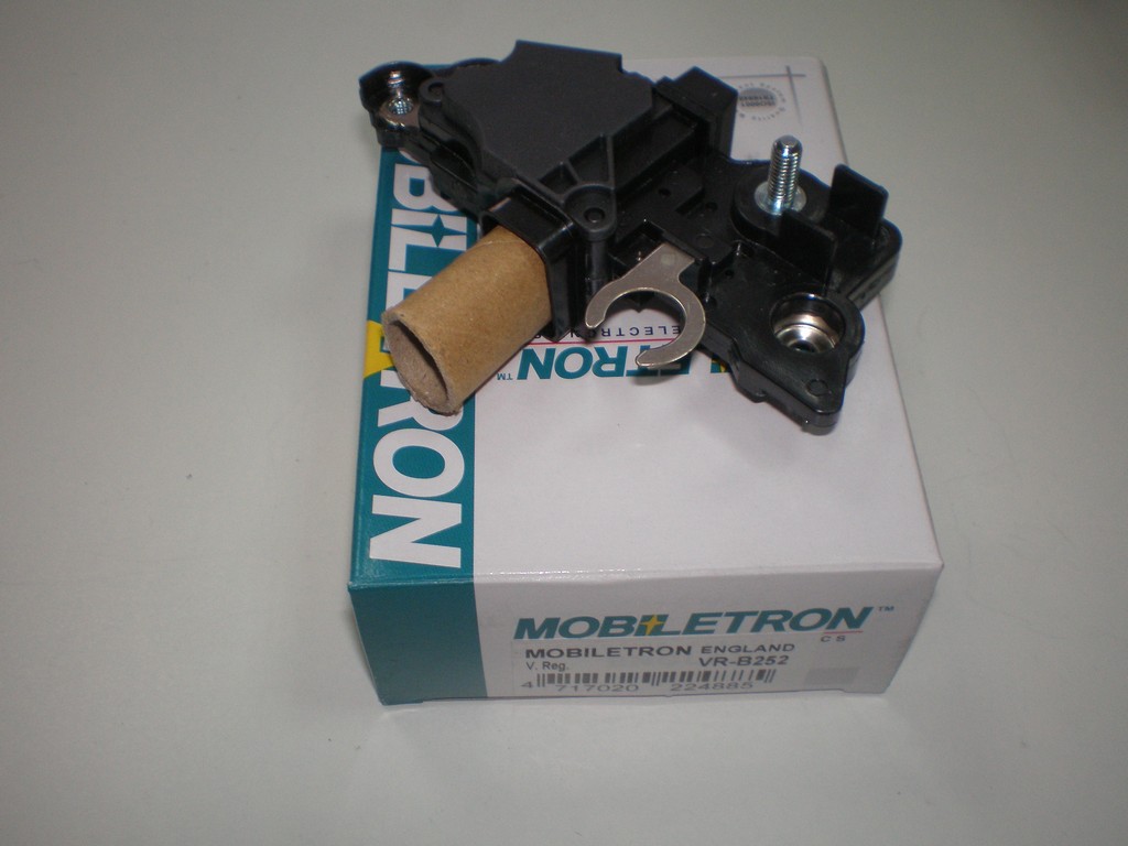 Регулятор напряжения (MOBILETRON) Mobiletron VR-B252 - фото 