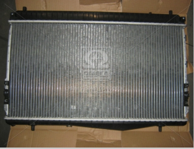Радиатор охлаждения двигателя CHEVROLET LACETTI 1,6-1,8 (Nissens) - фото 
