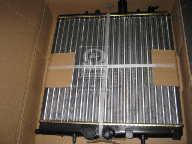 Радиатор охлаждения PEUGEOT 206 (2) (98-) (Nissens) - фото 
