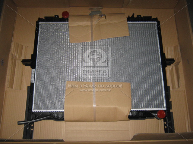 Радиатор охлаждения двигателя KIA SORENTO I (BL) (02-) 2.5 CRDi (Nissens) - фото 